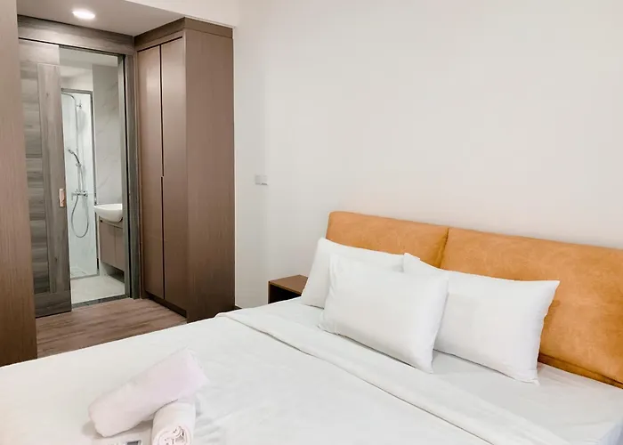 Agile Family Apartment Kl